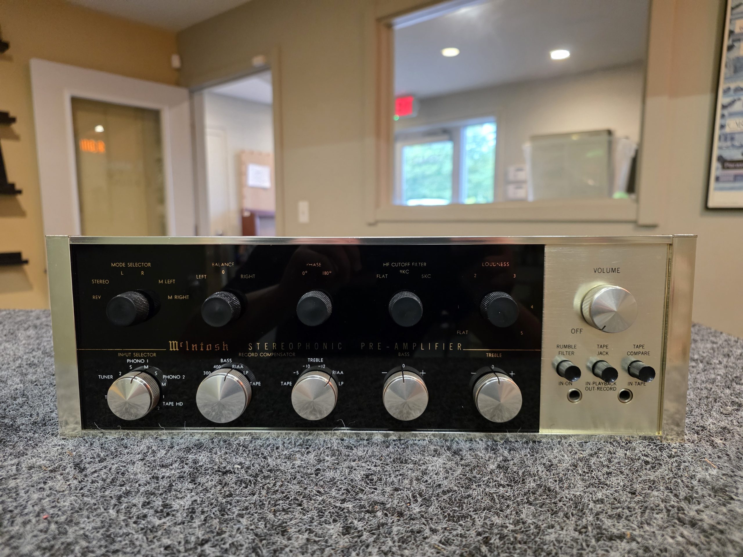Marantz 3200 Stereo Control Console preamp - Muse Audio Service